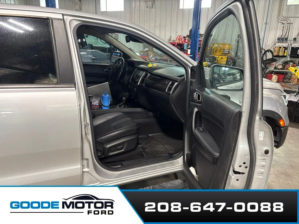 Used 2019 Ingot Silver Ford Lariat image 6