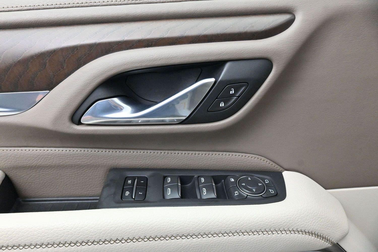 Used 2021 WHITE FROST TRICOAT GMC Denali image 14