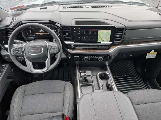 New 2026 Sterling Metallic GMC Elevation image 15