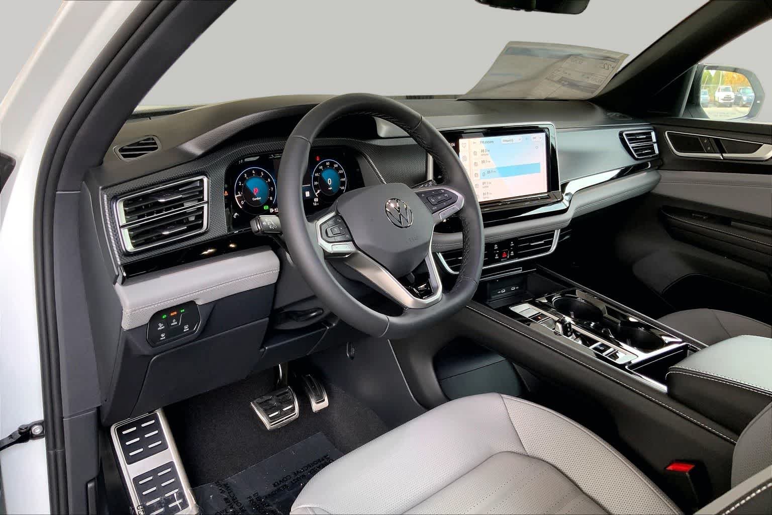 2026 Volkswagen Atlas Cross Sport SEL R-LINE - Photo 8