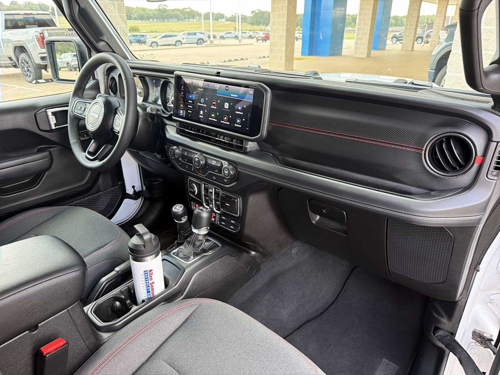 Used 2026 Bright White Clearcoat Jeep Rubicon image 30