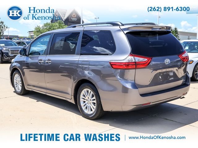 Used 2015 Predawn Gray Mica Toyota XLE image 3