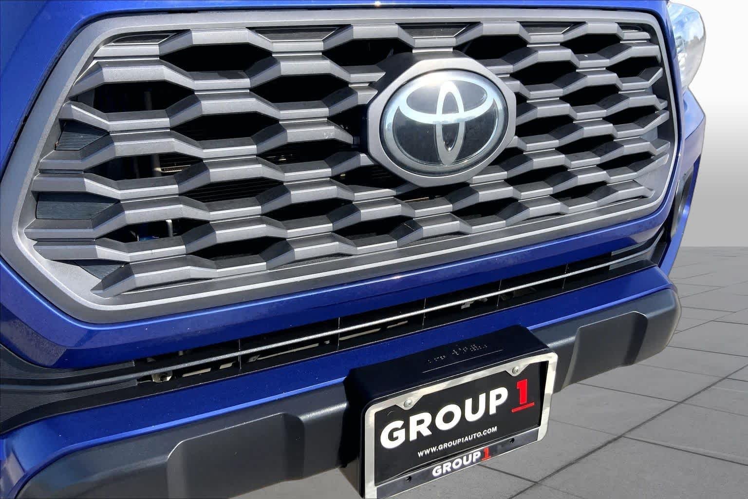 Used 2022 Blue Crush Metallic Toyota TRD Off Road image 29