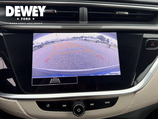 Used 2022 Summit White Buick Select image 15