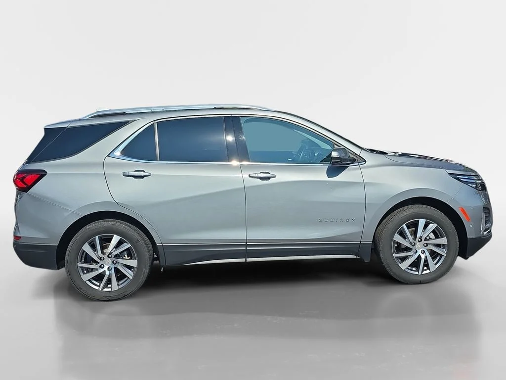 Used 2023 Sterling Gray Metallic Chevrolet Premier image 3