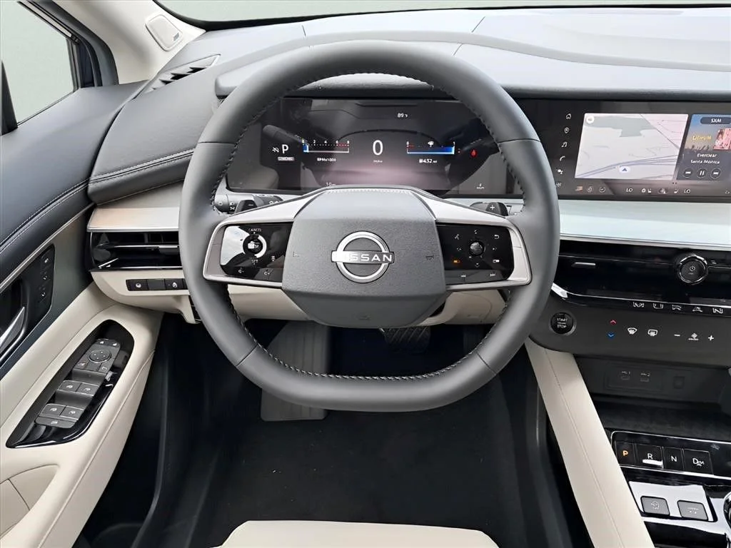 2025 Nissan Murano SL - Photo 14