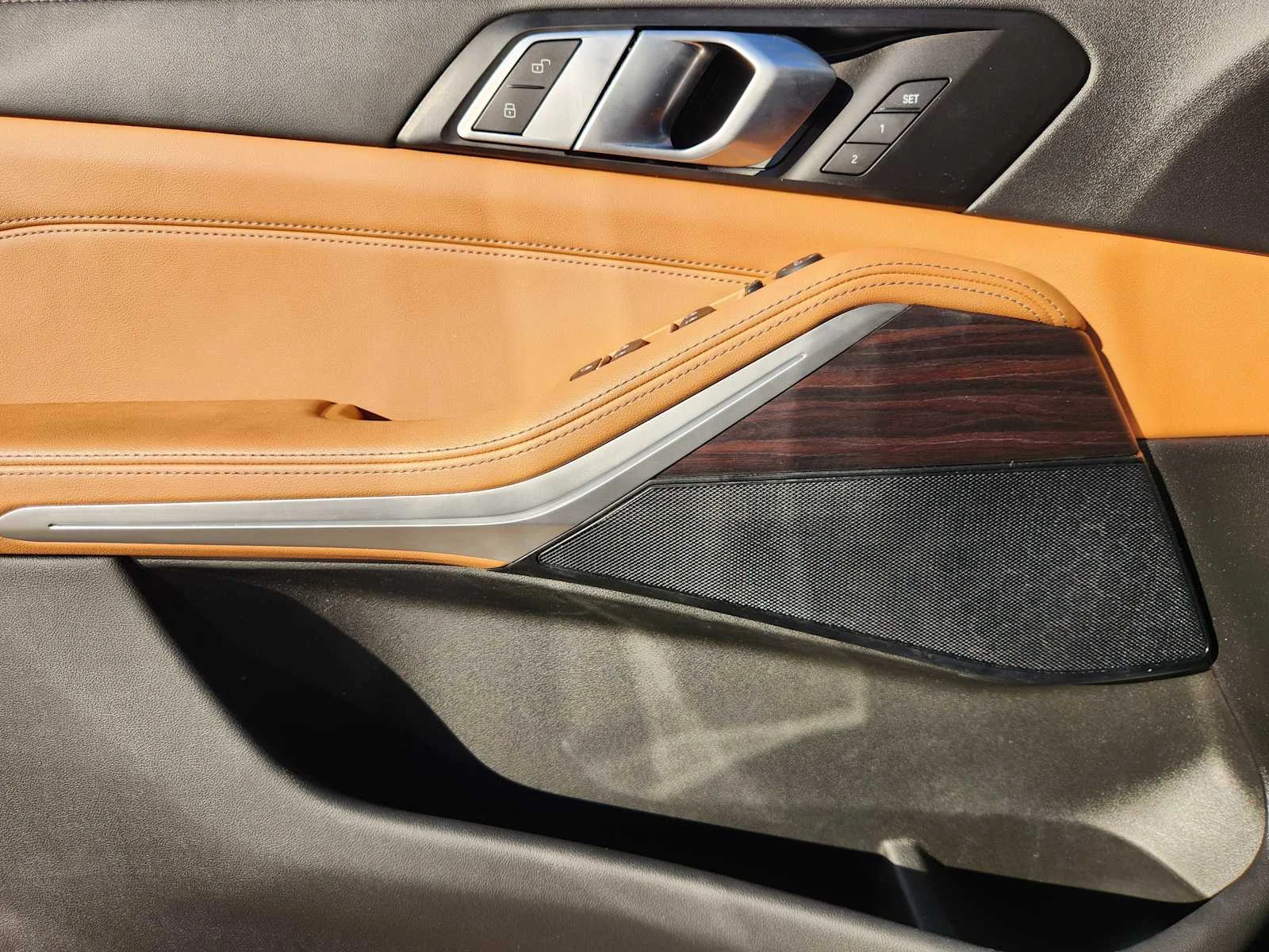Certified Used 2024 Skyscraper Grey Metallic BMW xDrive40i image 18