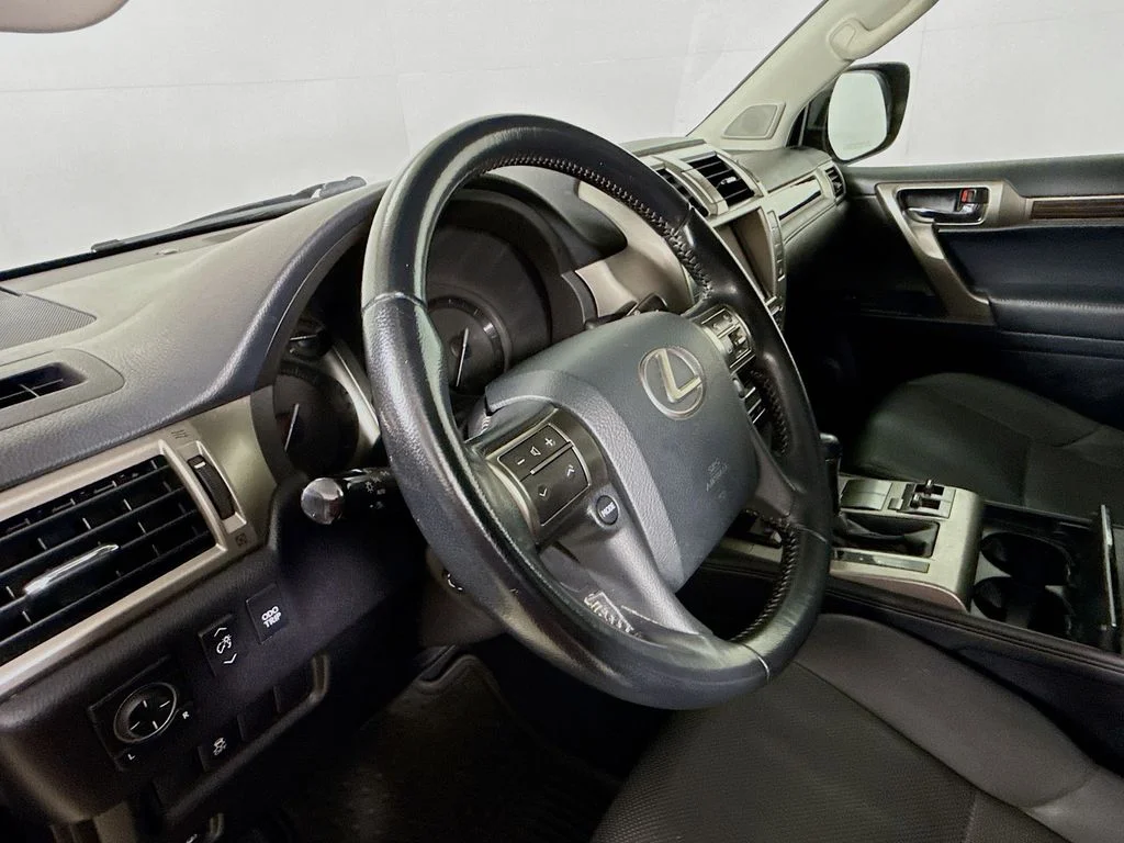 Used 2015 Black Onyx Lexus Base image 10