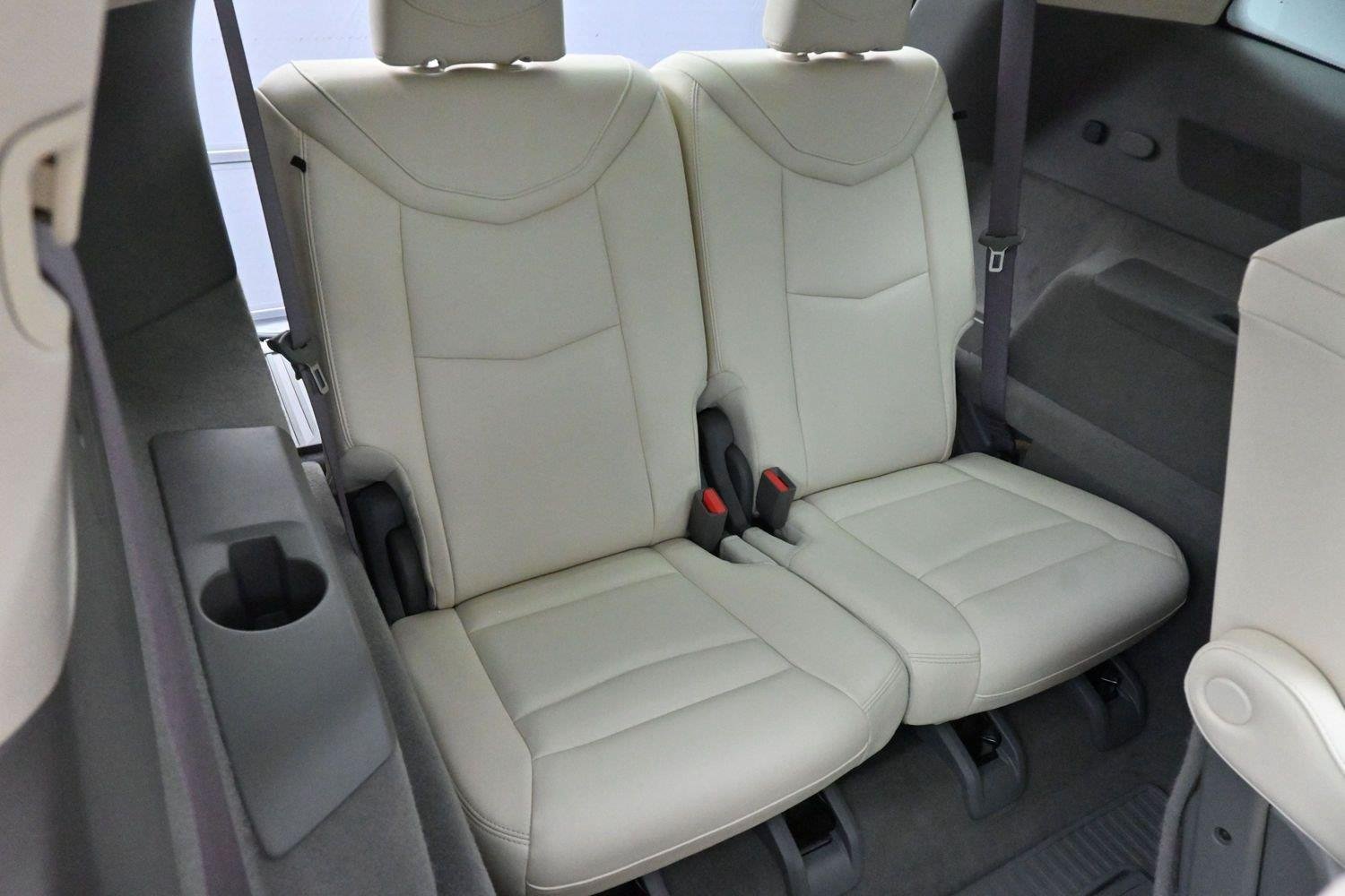 Used 2024 Crystal White Tricoat Cadillac Premium Luxury image 37