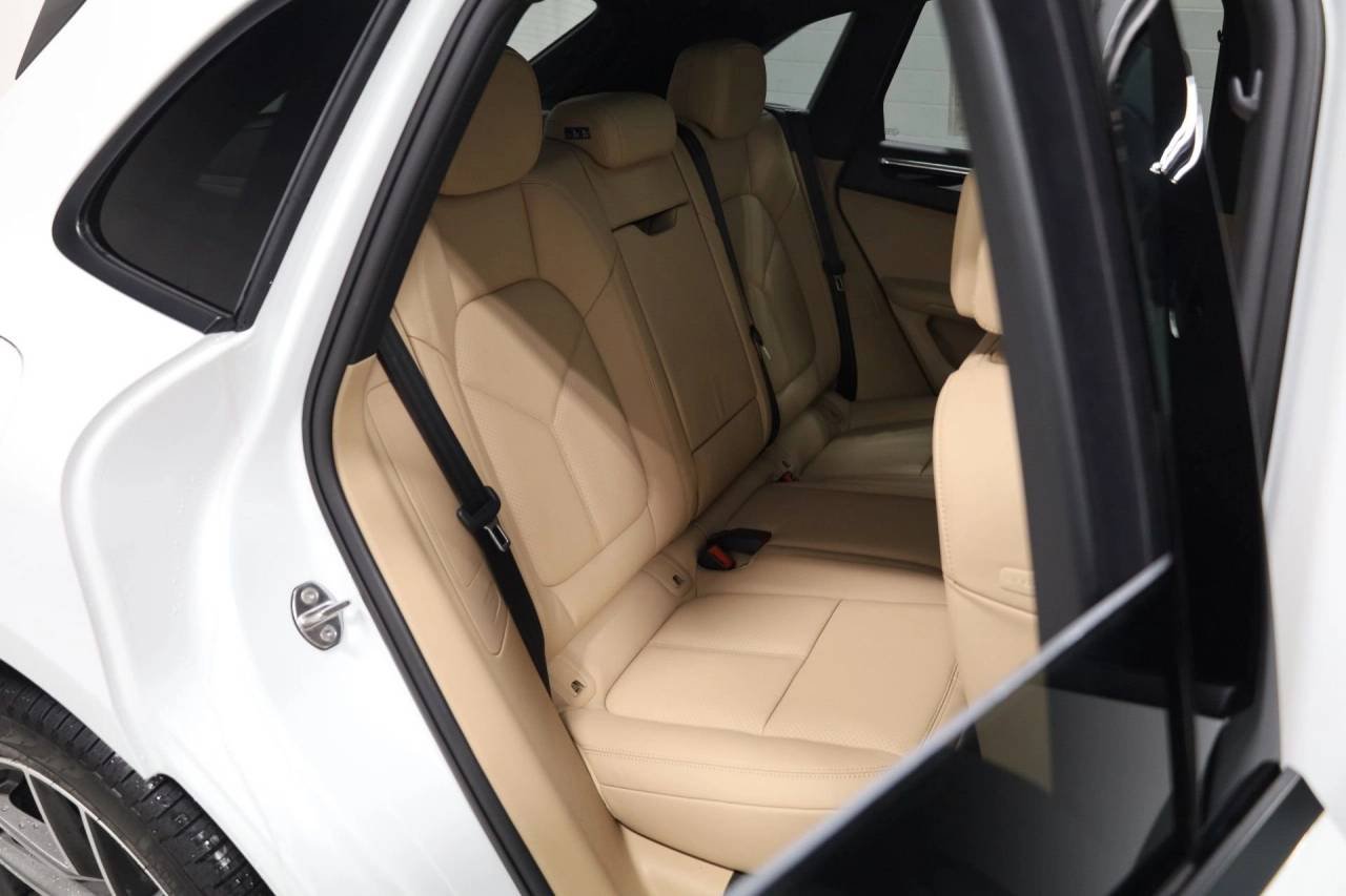 Used 2026 White Porsche  image 37