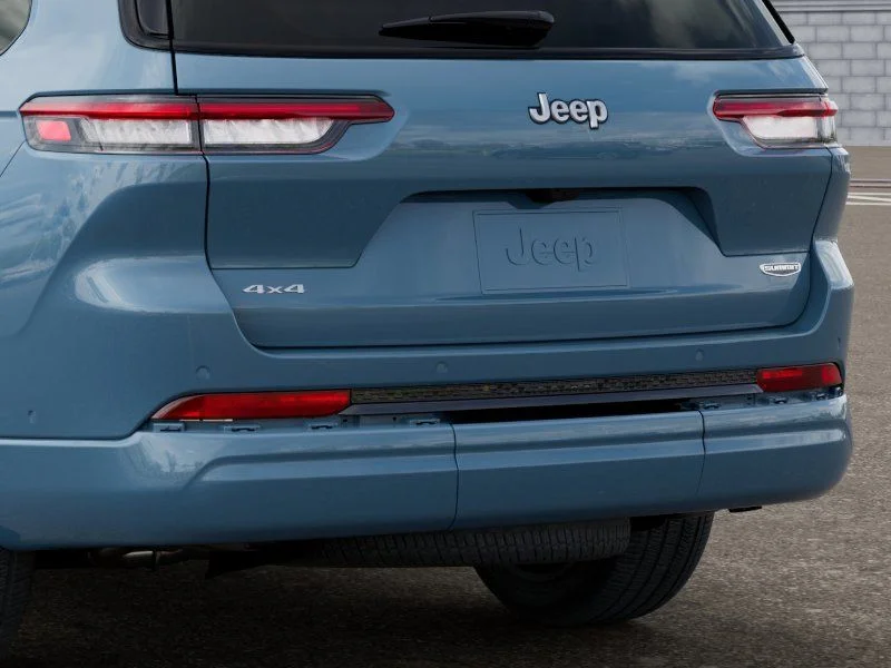 New 2026 Steel Blue Exterior Paint Jeep Summit image 14