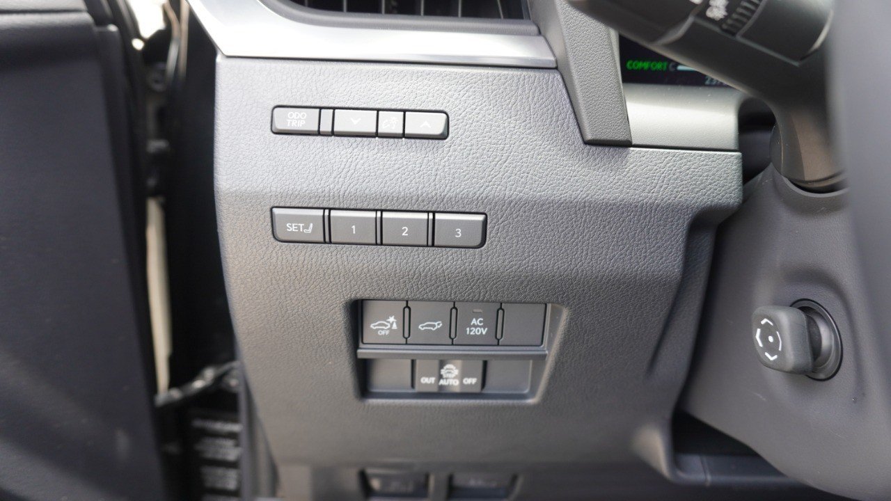 Certified Used 2025 CAVIAR Lexus GX 550 Luxury+ image 21