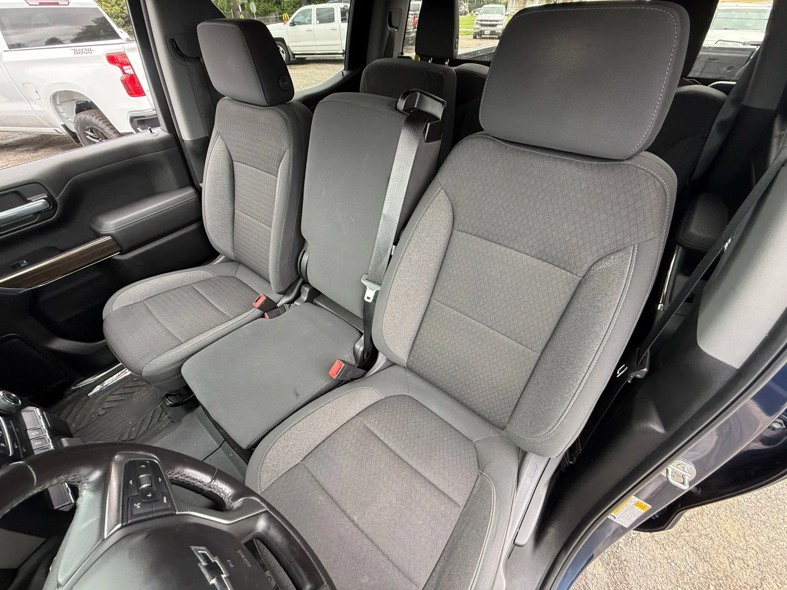 Used 2020 Blue Chevrolet LT Trail Boss image 21