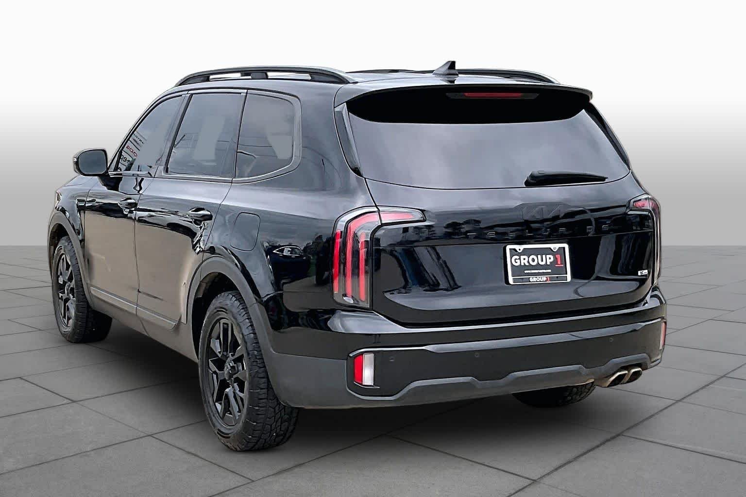 Used 2025 Ebony Black Kia SX-Prestige X-Pro image 11