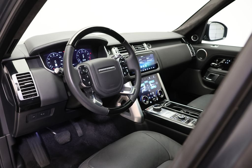 Used 2019  Land Rover 5.0L V8 Supercharged image 28