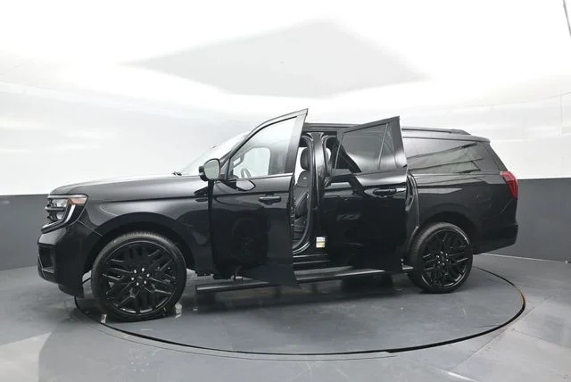New 2026 Agate Black Metallic Ford MAX Platinum® image 31
