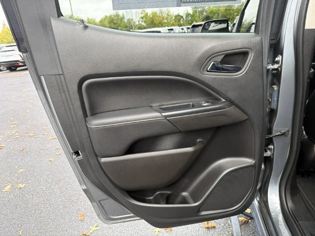Used 2022 SATIN STEEL METALLIC GMC 4WD Elevation image 21