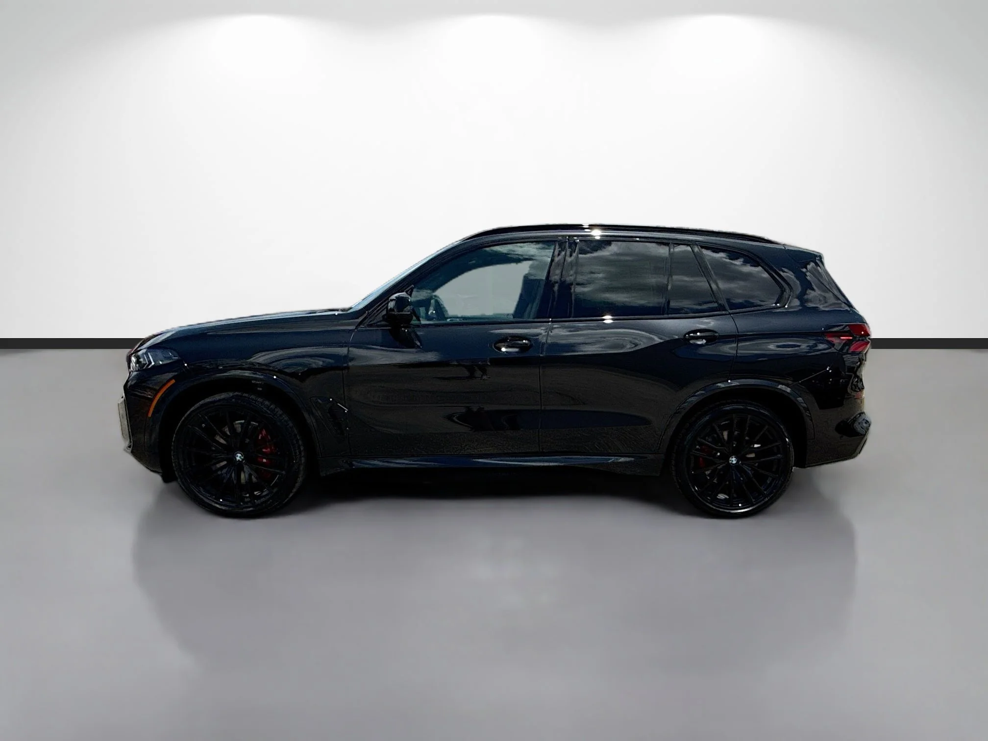 New 2026 Black Sapphire Metallic BMW sDrive40i image 6