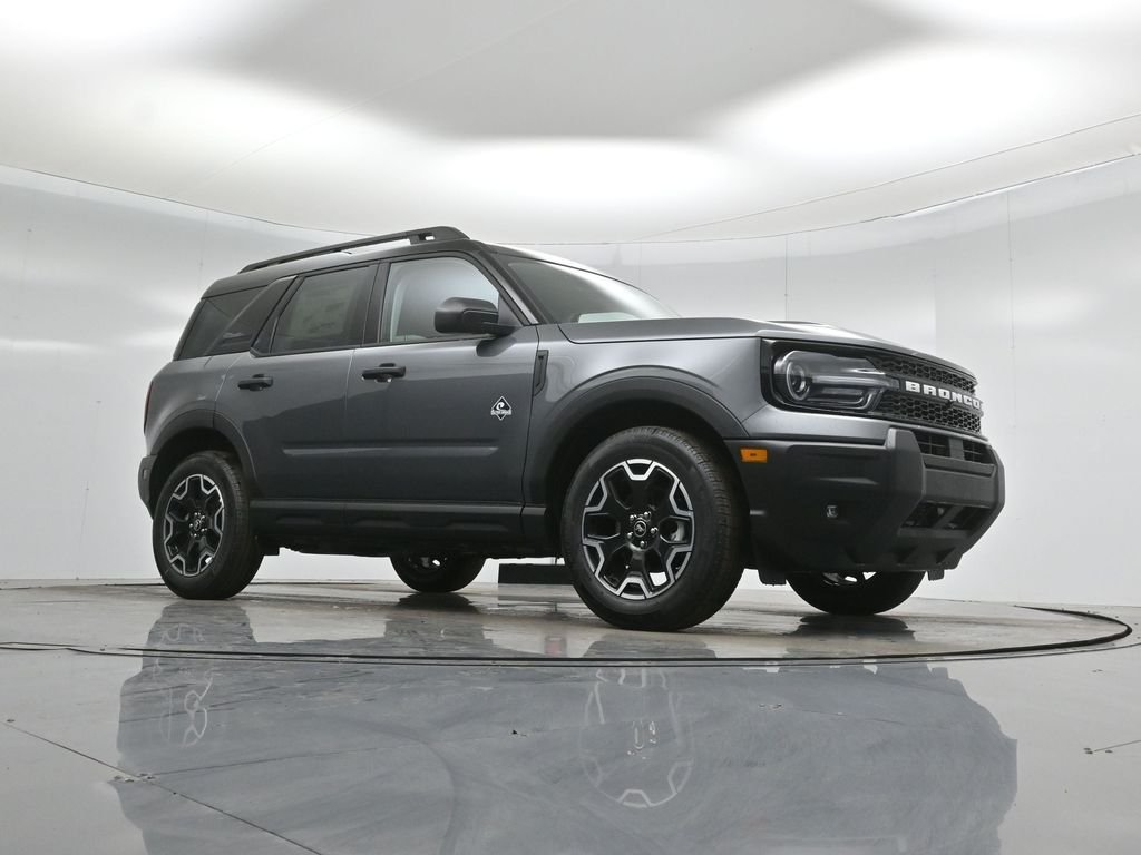 New 2026 Carbonized Gray Metallic Ford Outer Banks image 3