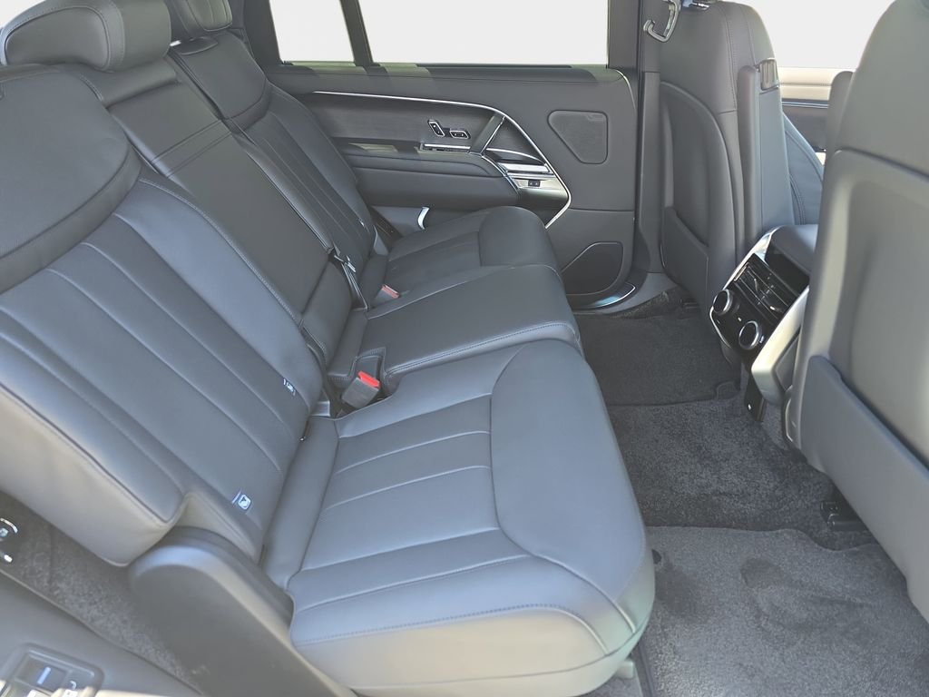 New 2026 Batumi Gold Land Rover SE LWB image 11