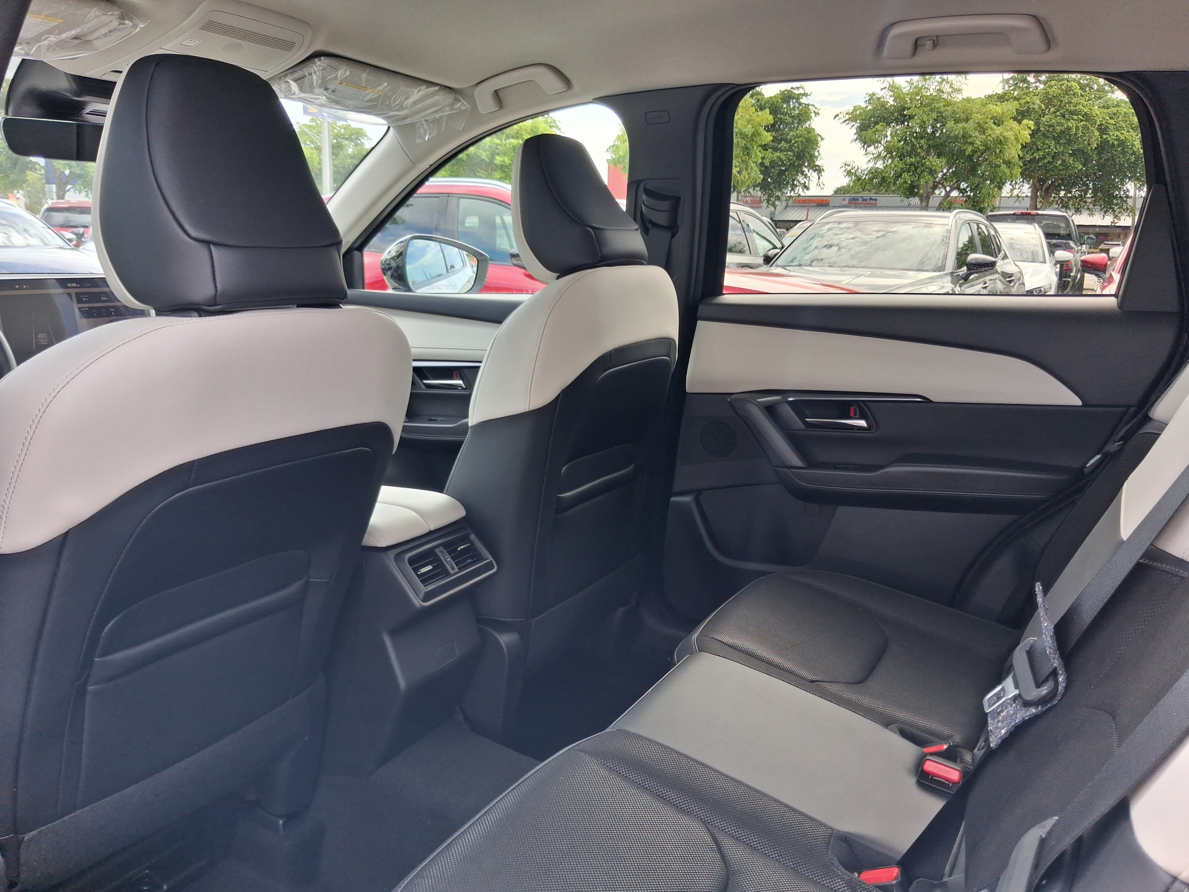 New 2026 Aero Gray Metallic Mazda 2.5 S Select image 5