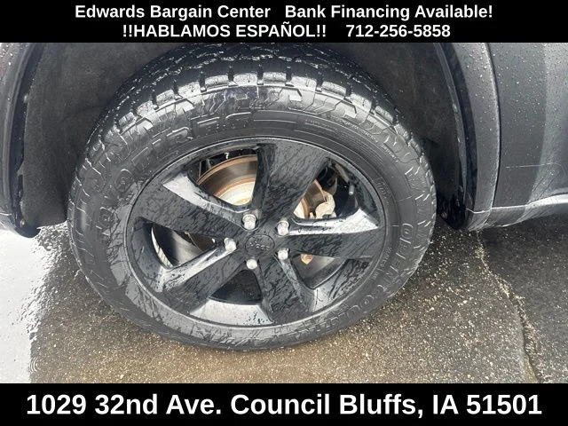 Used 2014 Black Jeep Altitude image 8
