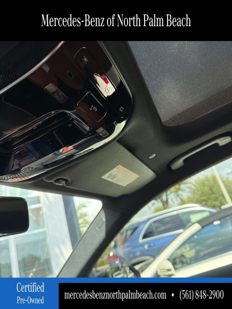 Certified Used 2026  Mercedes-Benz GLC 300 image 9