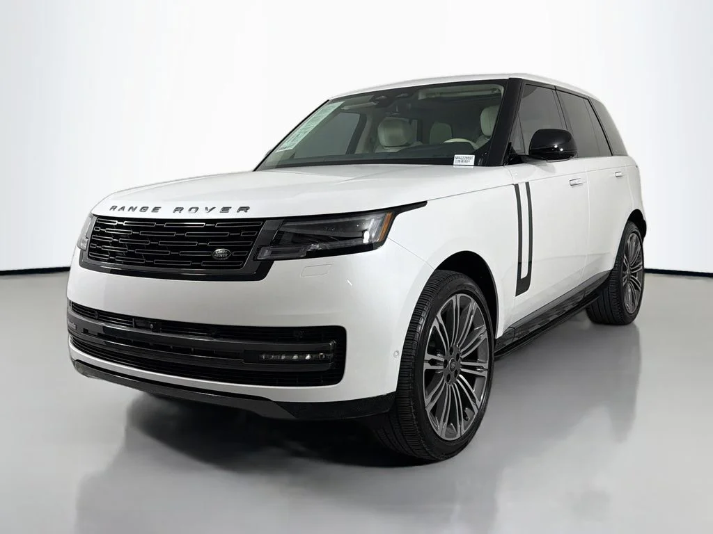 2024 Land Rover Range Rover 3.0 SE SWB's photo