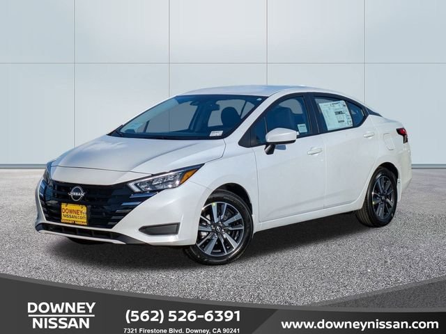 2025 Nissan Versa 1.6 SV CVT's photo