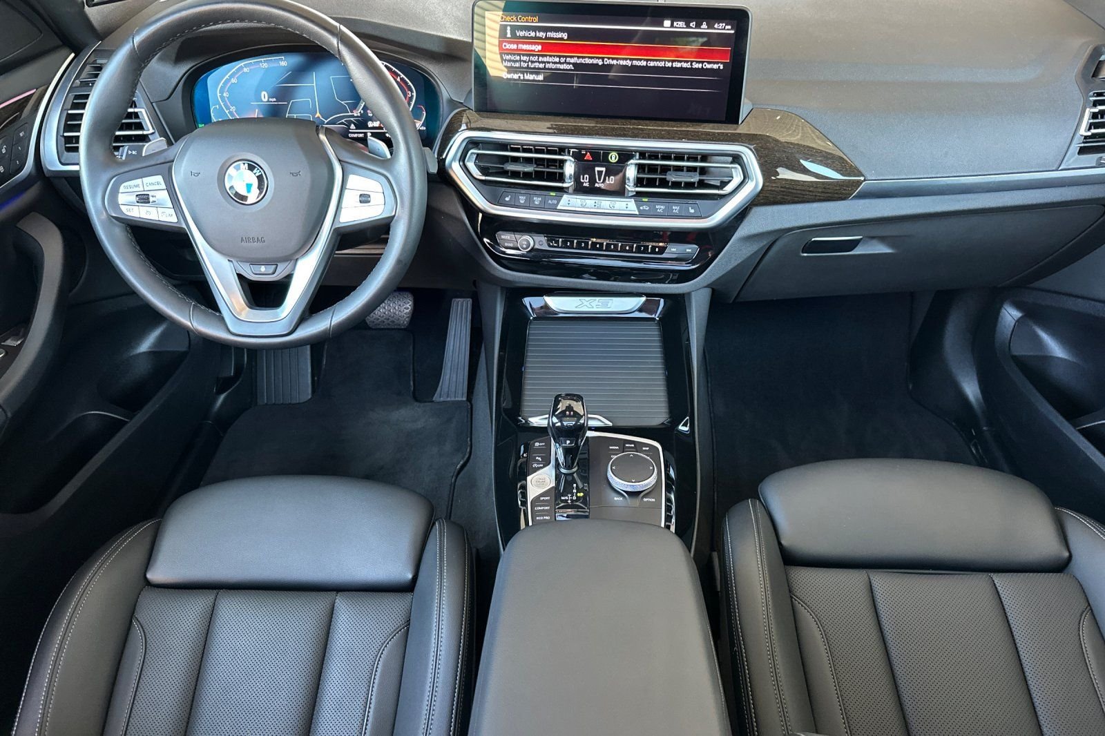 Used 2024  BMW xDrive30i image 14