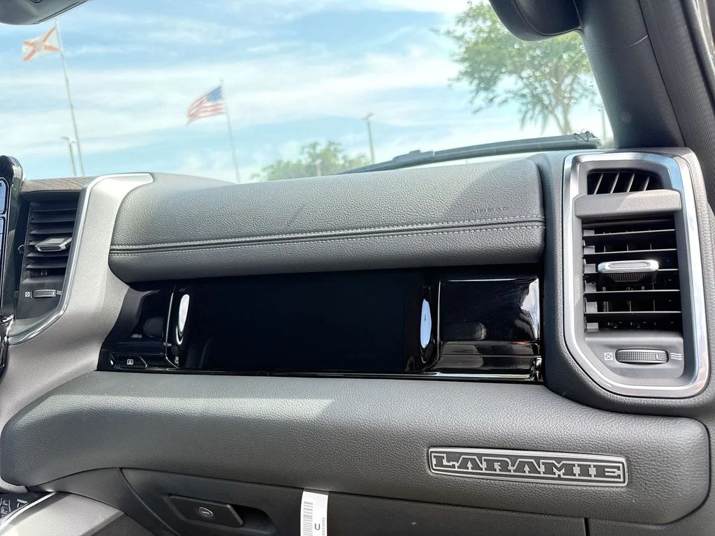 2026 RAM 1500 Laramie - Photo 29