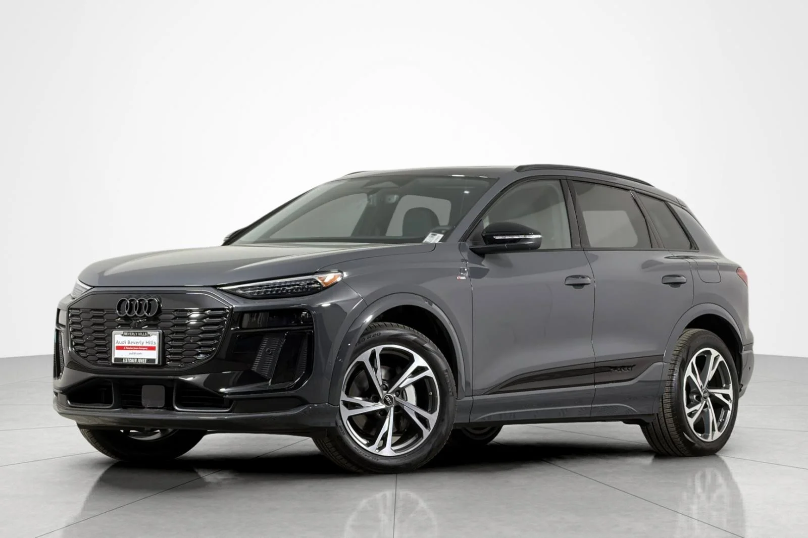 2027 Audi Q6 e-tron Premium Plus quattro's photo