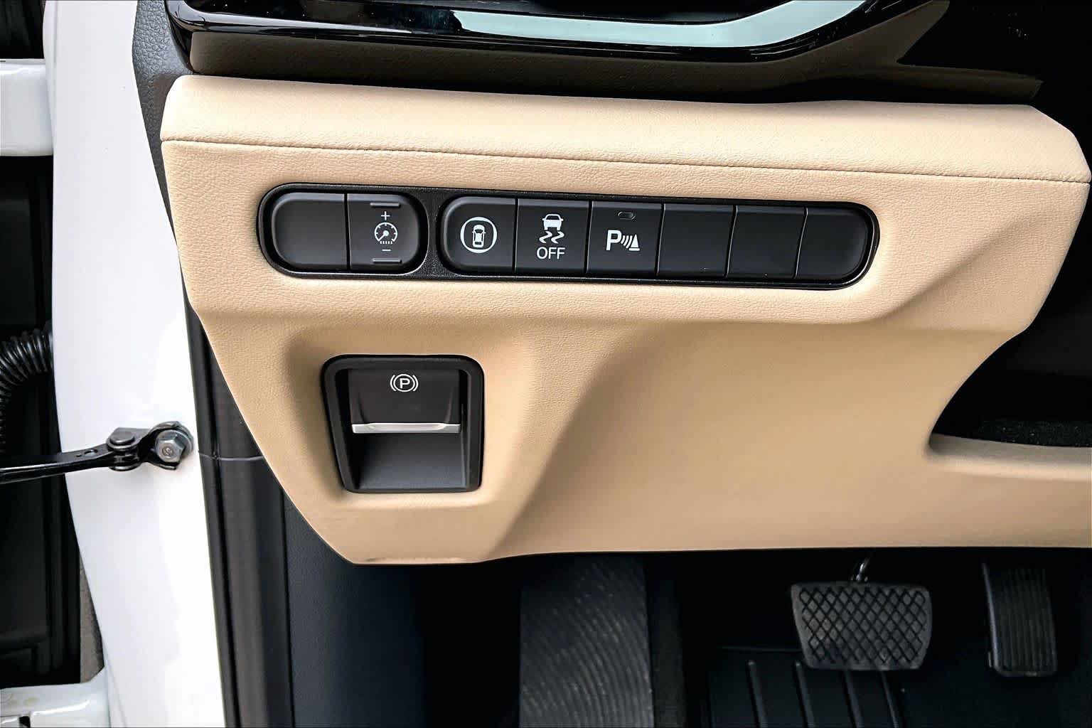 New 2026 Platinum White Pearl Acura w/Technology Package image 17