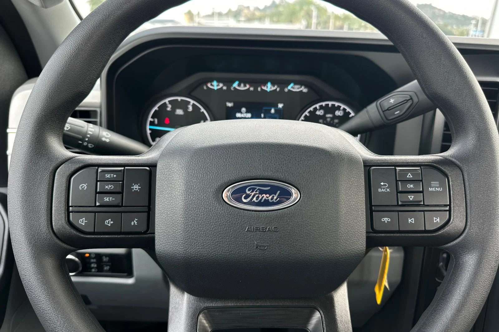 2025 Ford F-450 Super Duty Chassis Cab XL - Photo 19