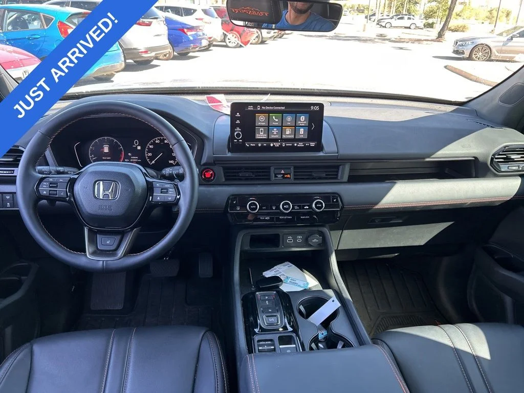 2025 Honda Pilot TrailSport - Photo 5
