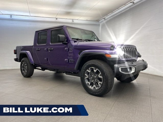 2026 Jeep Gladiator 2026 Jeep Gladiator Sahara Crew Cab