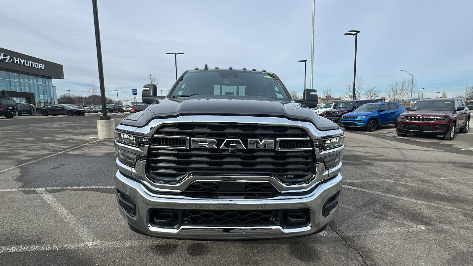 New 2026 Granite Crystal Metallic Clear-Coat Exterior Paint RAM Tradesman image 8