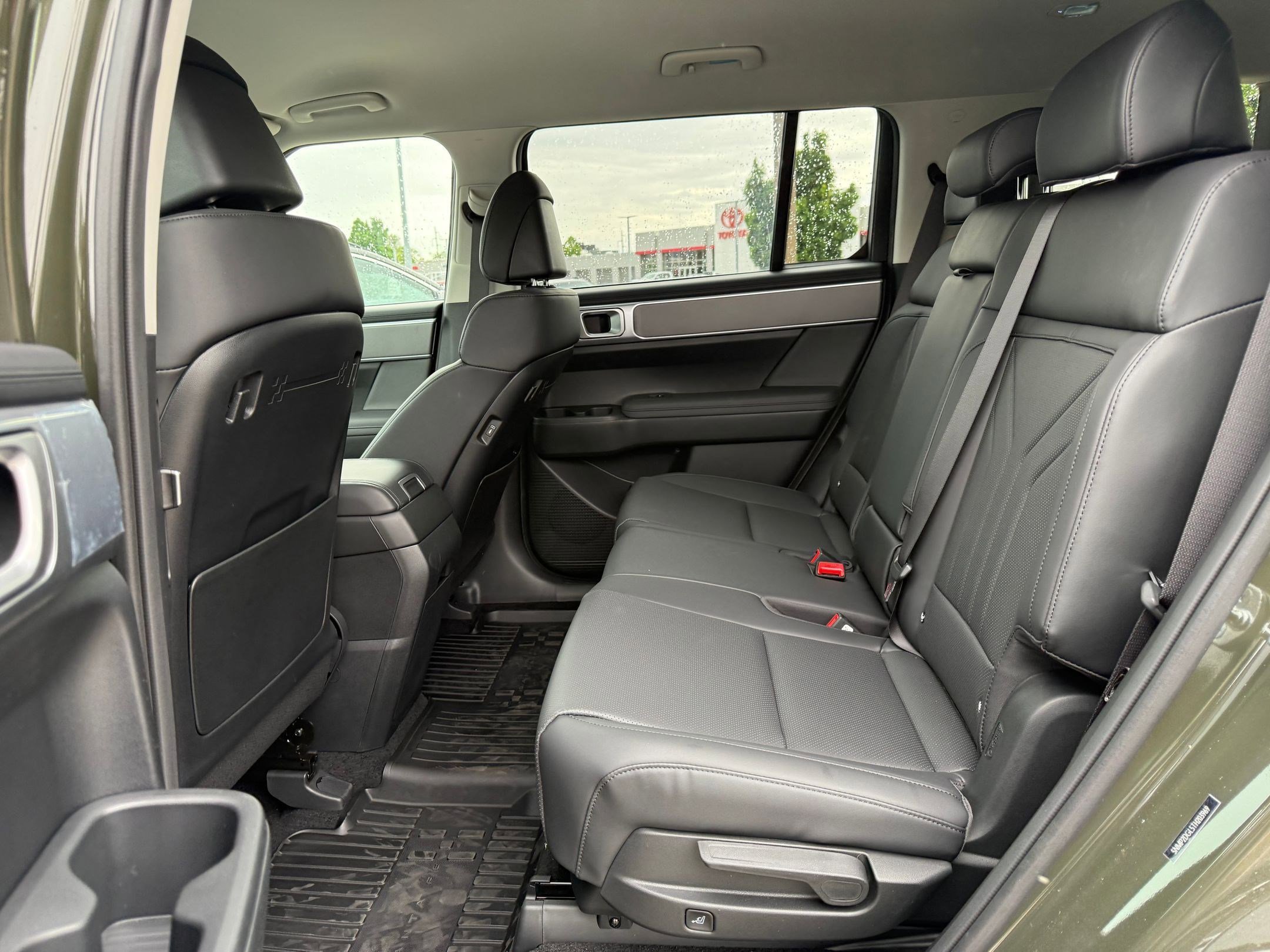 New 2026 Rockwood Green Hyundai SEL image 14