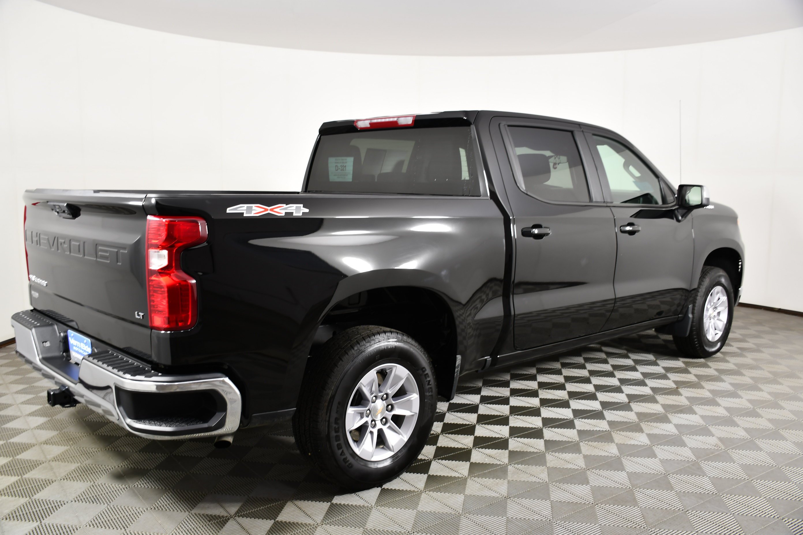 Used 2026 Black Chevrolet LT image 6