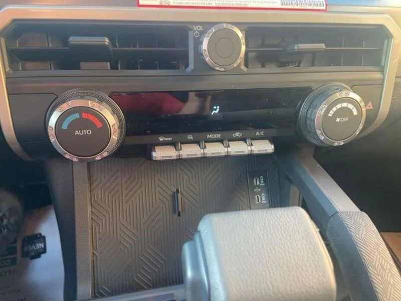 2026 Toyota Tacoma TRD Off Road - Photo 21