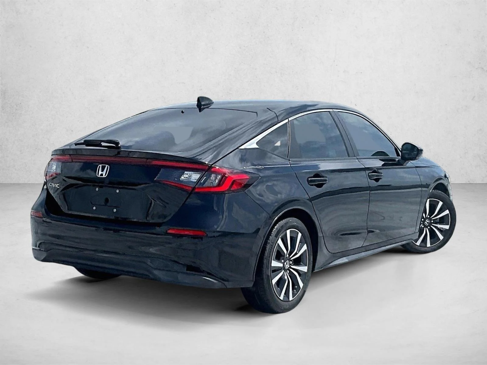 Used 2023 Black Honda EX-L image 2