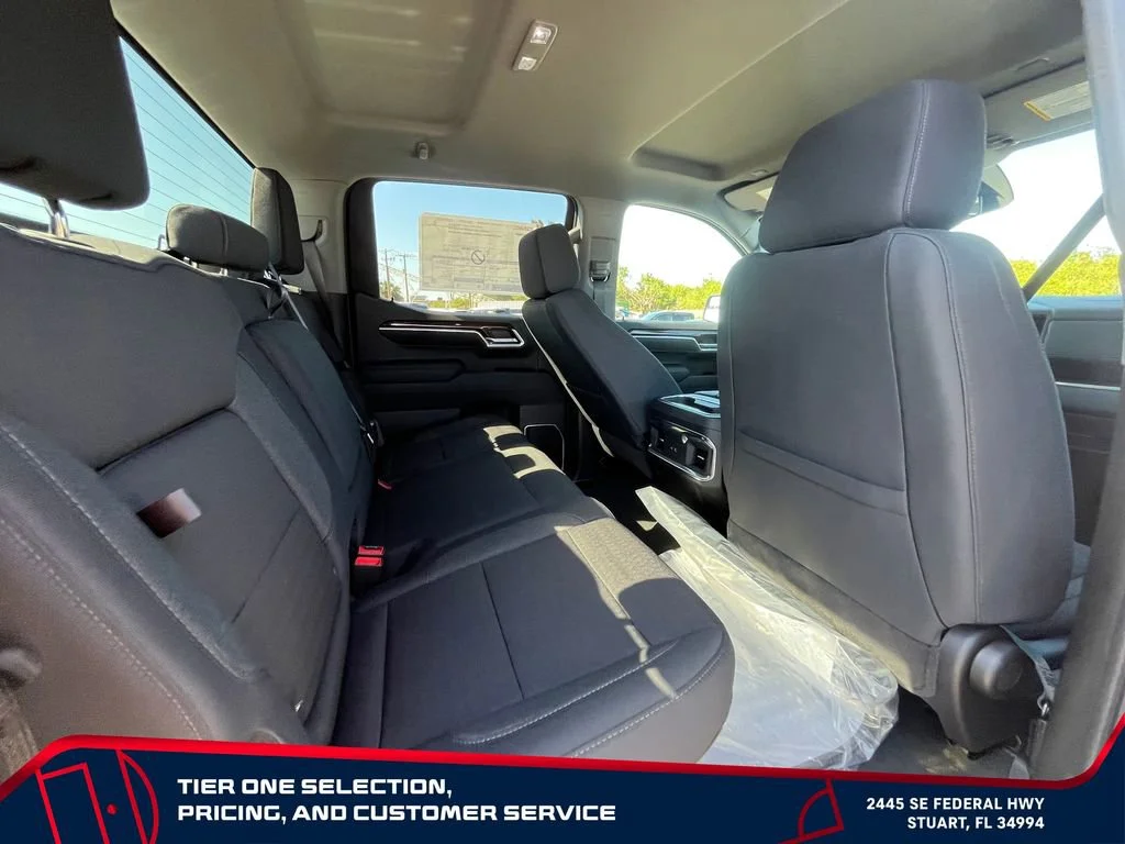New 2026 Onyx Black GMC SLT image 18