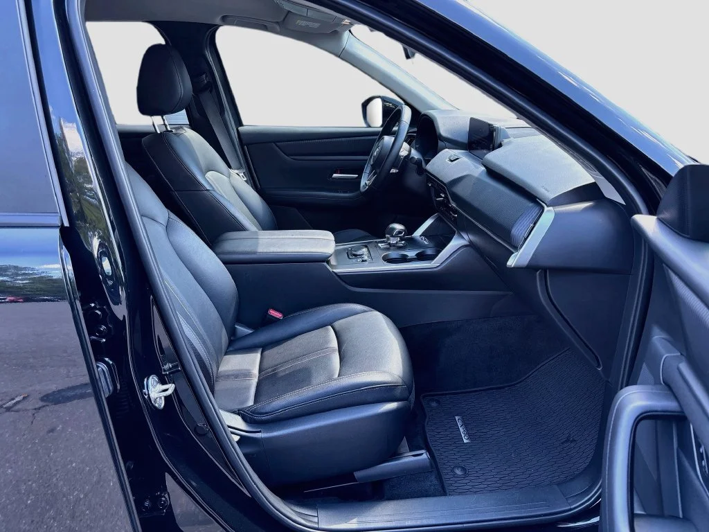 Certified Used 2024 Jet Black Mazda 3.3 Turbo Select image 28