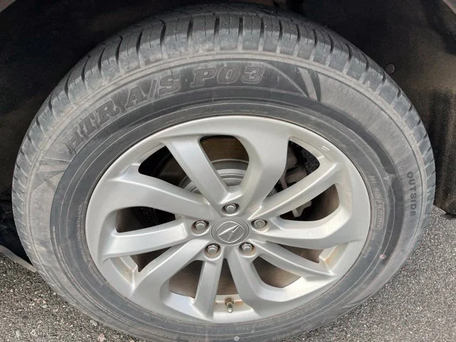 Used 2017 Diamond White Pearl Acura Base image 15