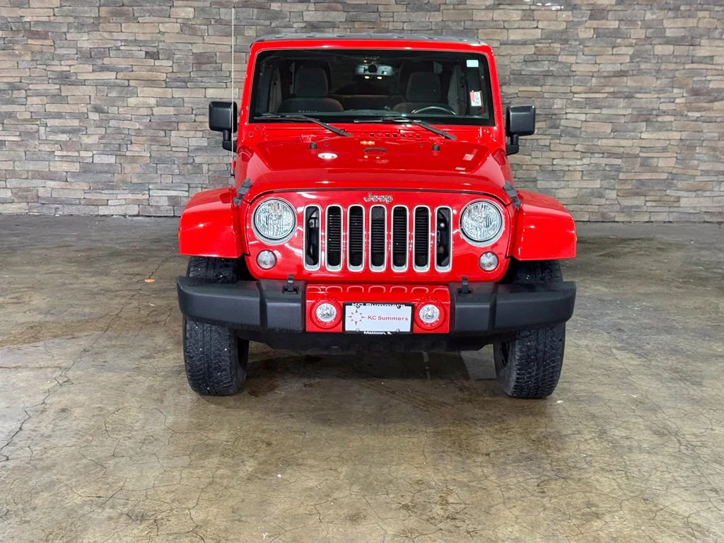 Used 2018 Firecracker Red Clearcoat Jeep Unlimited Sahara image 9