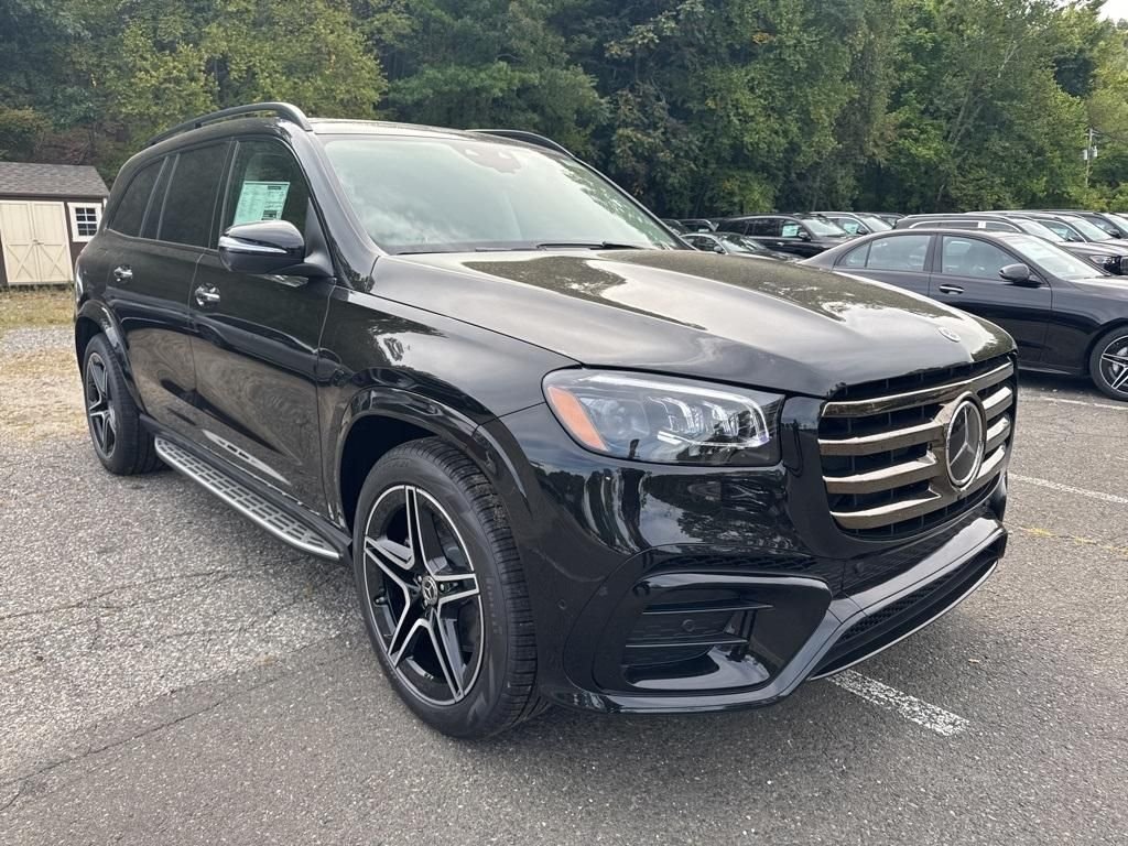 2026 Mercedes-Benz GLS GLS 450 4MATIC's photo