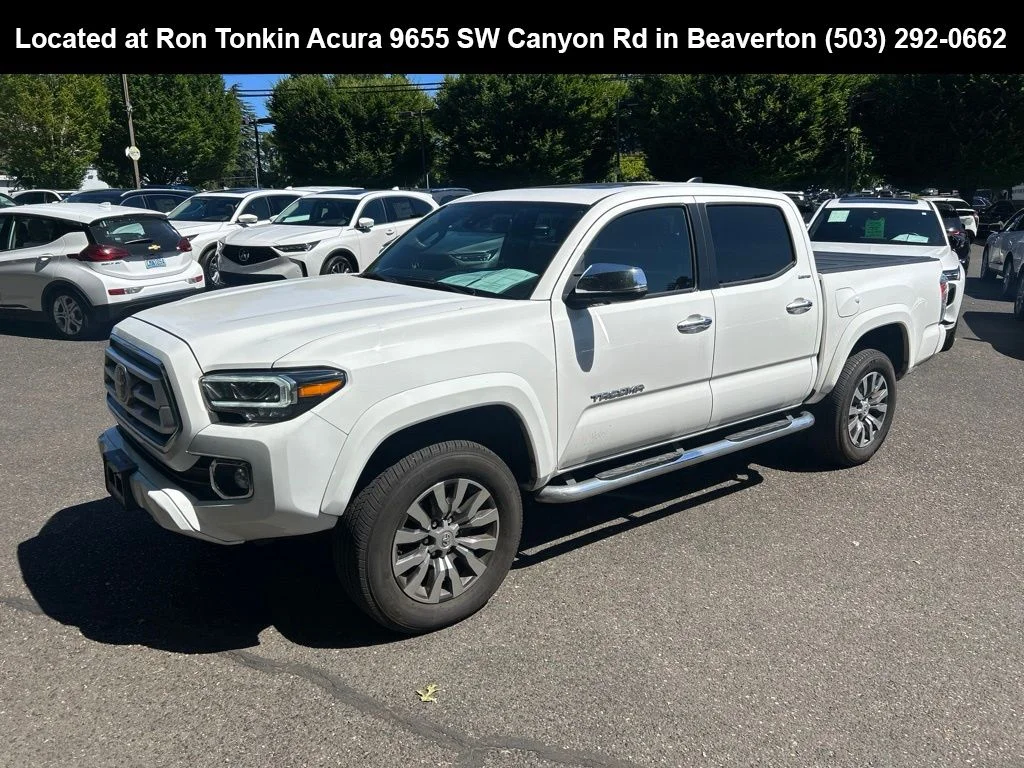 Used 2023 Ice Cap Toyota Limited image 8