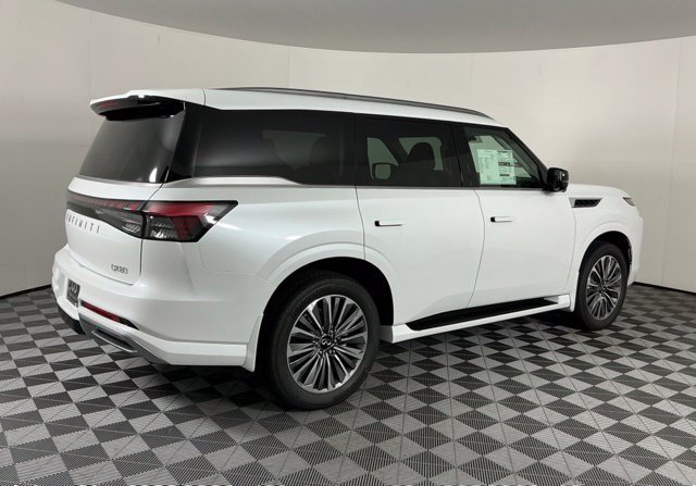 New 2027 White INFINITI LUXE image 6