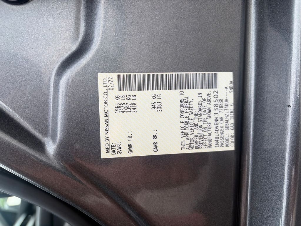 Used 2022 Gray Nissan 2.5 SV image 29