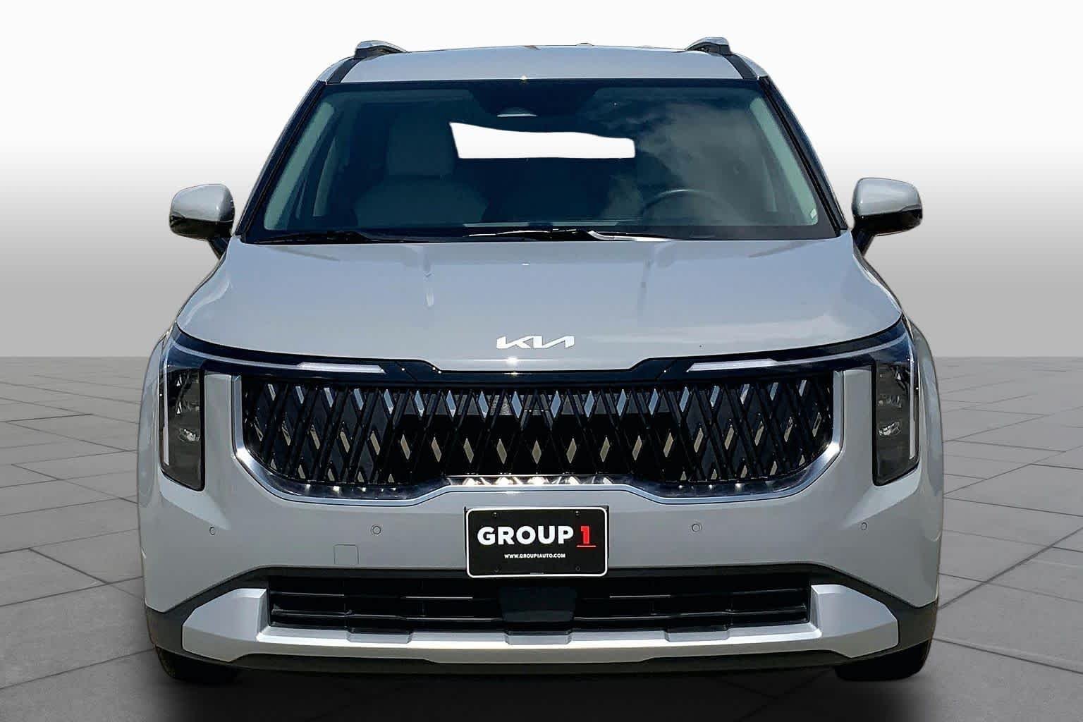Used 2025 Ceramic Silver Kia EX image 4